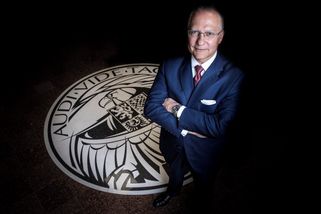 Nová zpráva BIS varuje před agenty Ruska a Číny - Seznam Zprávy